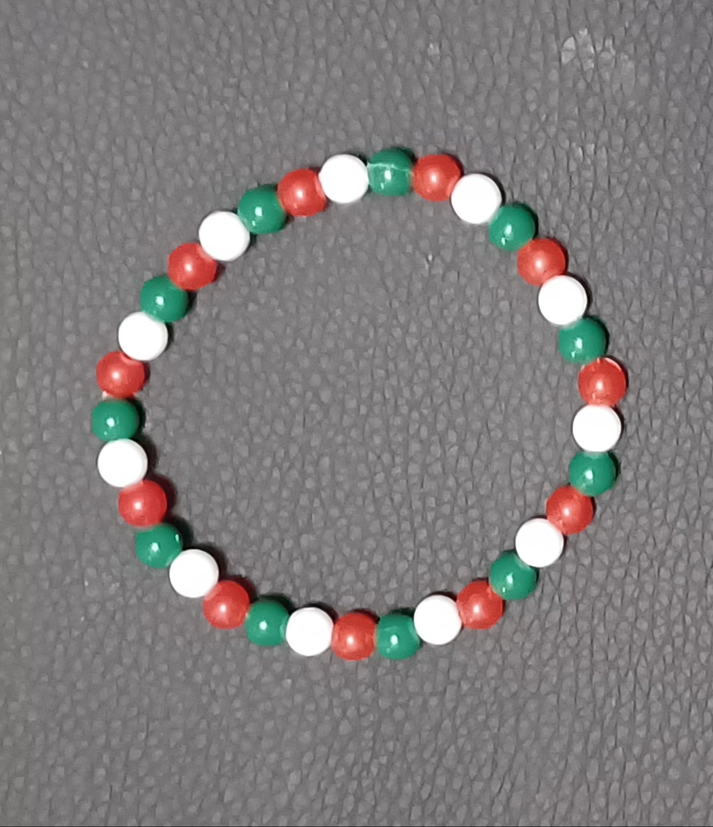 6mm Red, White and Green Round Bead Bracelet